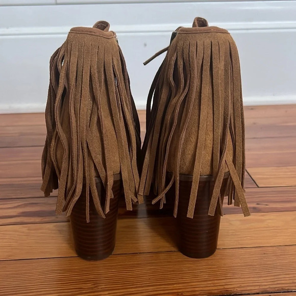 Steve Madden Tan Suede Fringe Heeled Boots - Picture 5 of 12